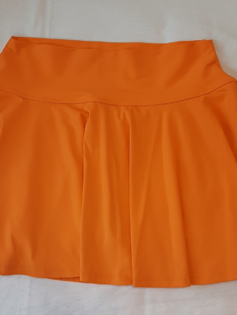 Skort Pinspark Women's M Orange Skort with Flared Skirt Minimal Athletic Style